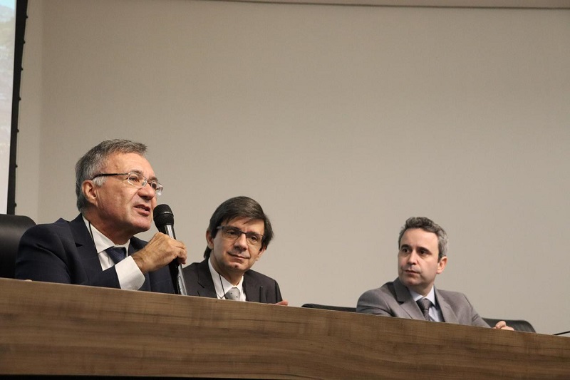 Defensoria participa de simpósio sobre regularização fundiária em Campo Grande