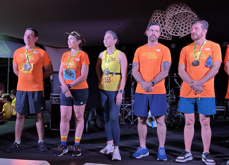 Dr Homero corrida poderes