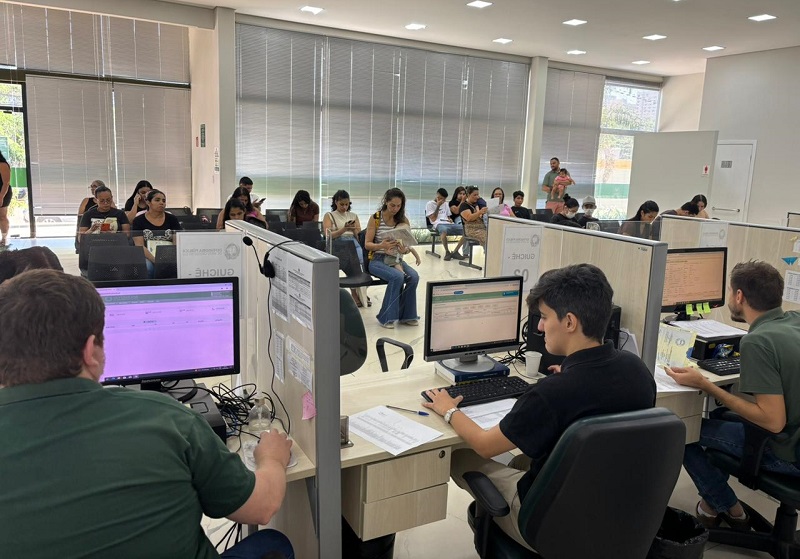 Mutirao vagas escolas Capital