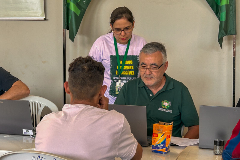 Van Nudedh Pastoral das Favelas 2